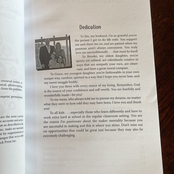 MakerSpaces In School - Picture 4 of 7